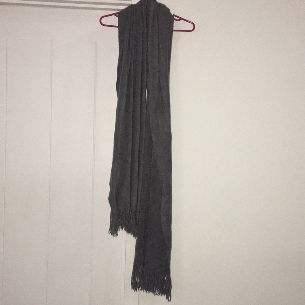 Gray winter scarf
